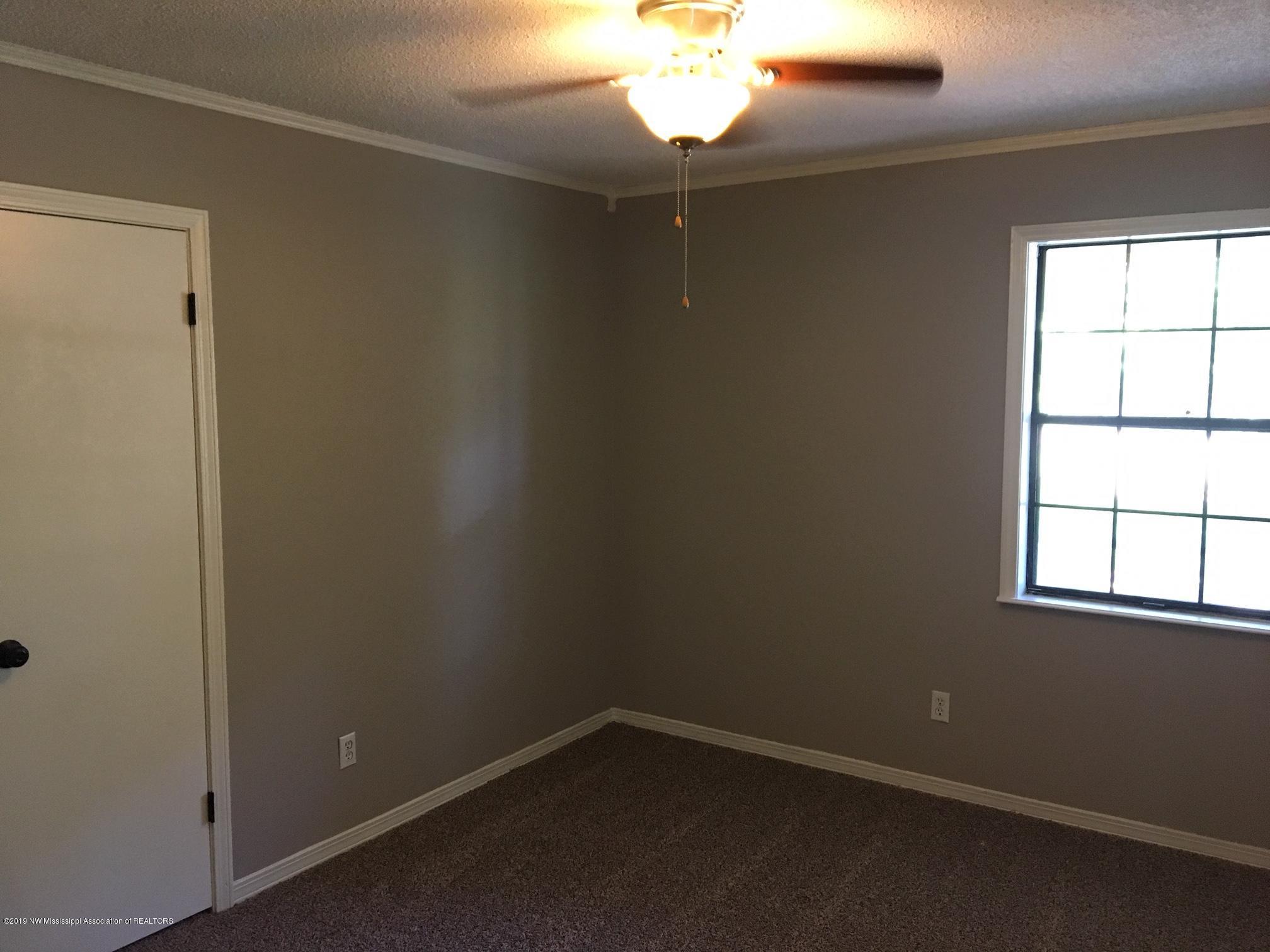9101 Byhalia Road Olive Branch, MS 38654 - Photo 23 of 31 IMG_6657