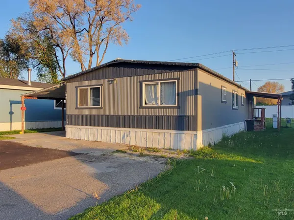 $107,990 | 1410 West Flamingo Avenue, Unit 34, Nampa, ID 83651