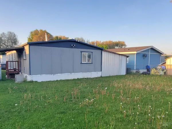 $107,990 | 1410 West Flamingo Avenue, Unit 34, Nampa, ID 83651