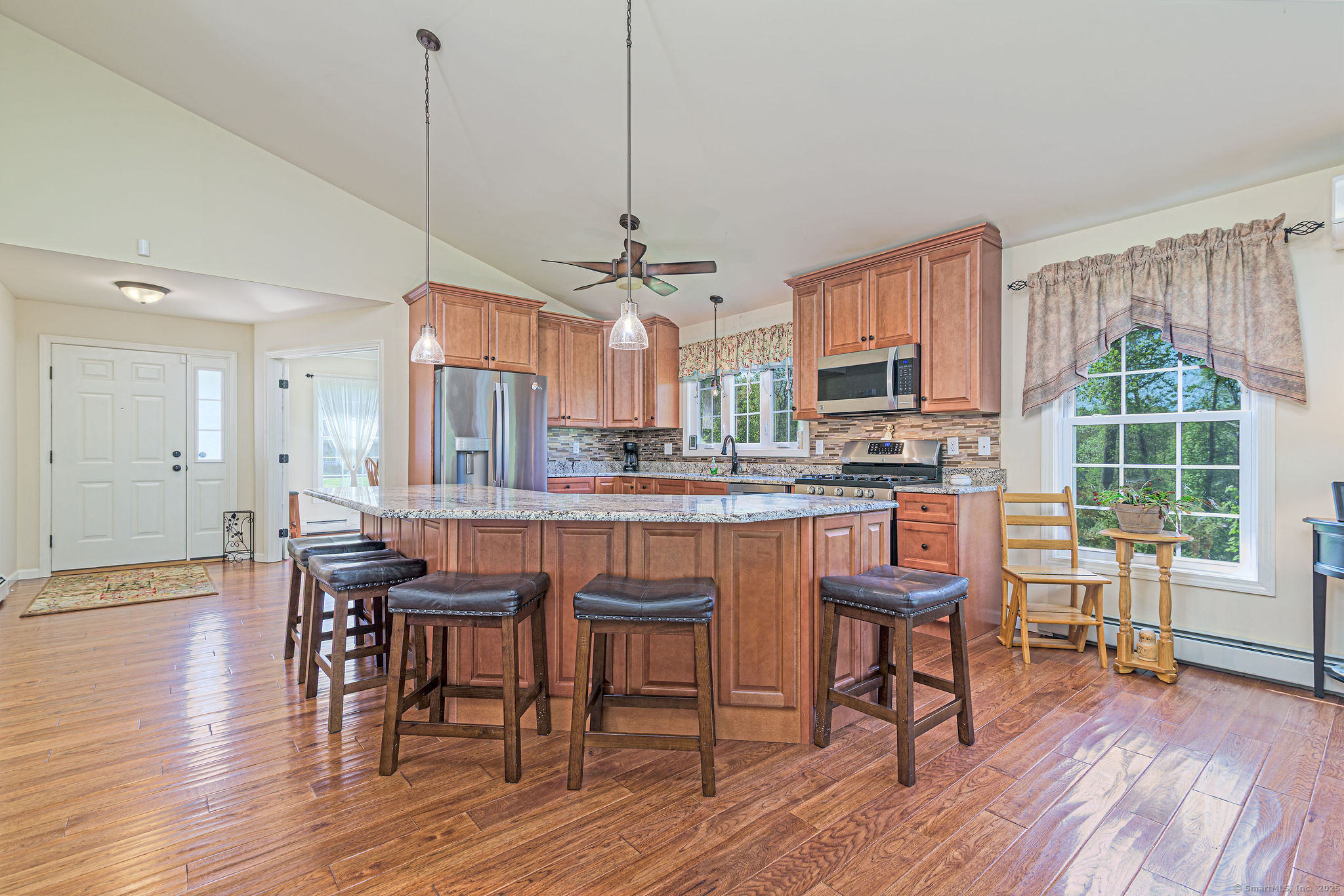 23 Brookside Drive Killingly, CT 06239 - Photo 3 of 40