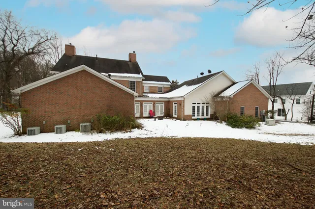 $990,000 | 22 St Thomas Lane, Owings Mills, MD 21117