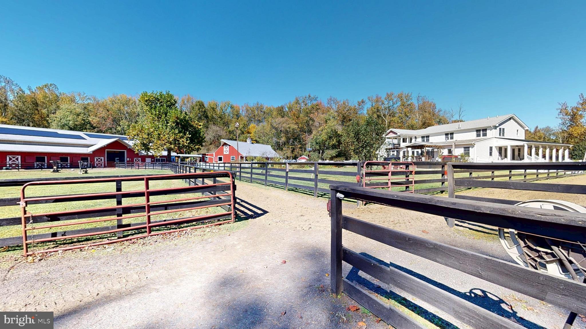 40 Cooper Tomlinson Road Medford, NJ 08055 - Photo 13 of 96 Back view of Property