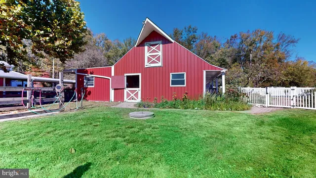 $1,650,000 | 40 Cooper Tomlinson Road, Medford, NJ 08055