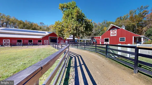 $1,650,000 | 40 Cooper Tomlinson Road, Medford, NJ 08055