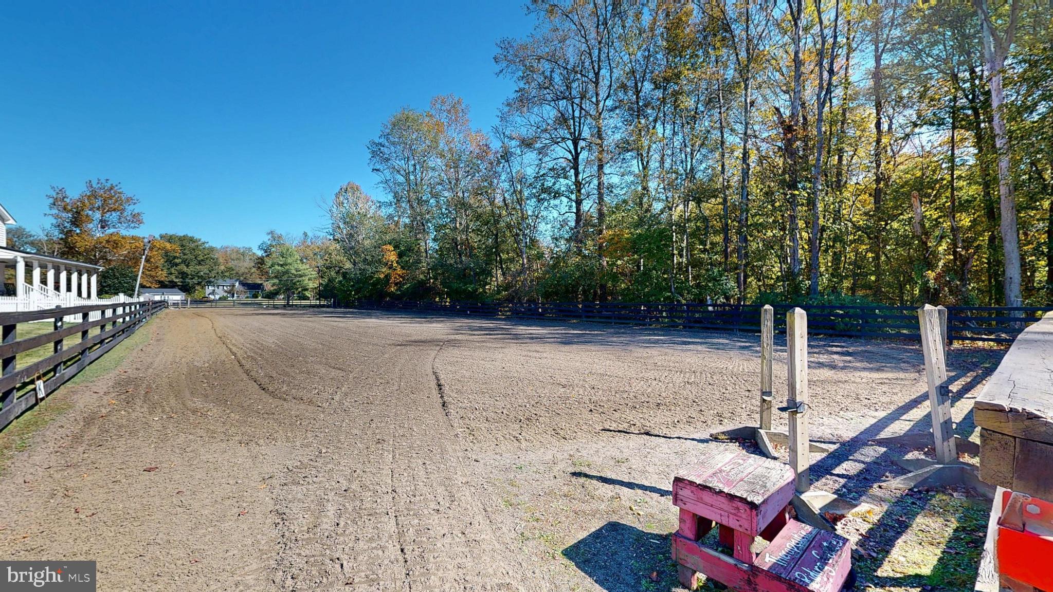 40 Cooper Tomlinson Road Medford, NJ 08055 - Photo 82 of 98 Out Door Arena