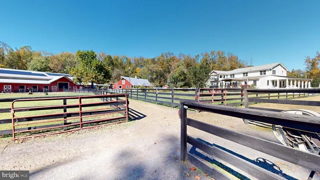 $1,650,000 | 40 Cooper Tomlinson Road, Medford, NJ 08055