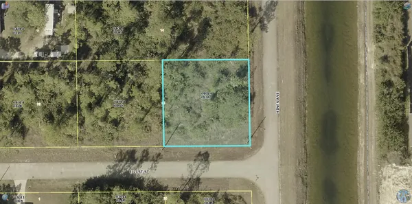 $27,900 | 4507 East 21st Street, Alva, FL 33920