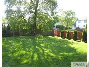 293 Dunhams Corner Road East Brunswick, NJ 08816 - Photo 17 of 23 Gallery Image 17