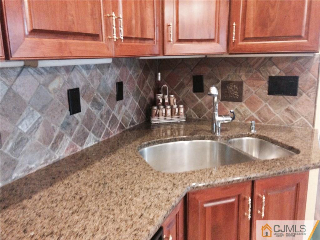 293 Dunhams Corner Road East Brunswick, NJ 08816 - Photo 7 of 23 Gallery Image 7