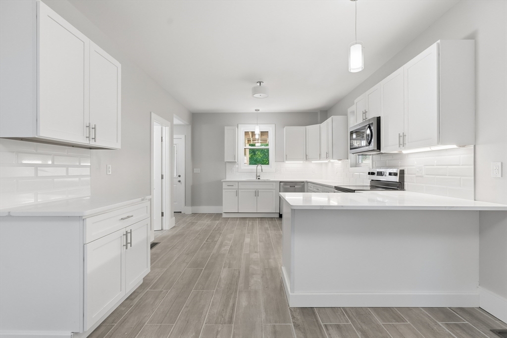 9 June Street, Unit 1 Boston, MA 02131 - Photo 10 of 31