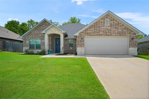 $329,000 | 11479 Lindsey Garden Drive, Tyler, TX 75709