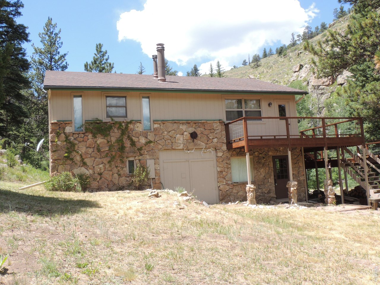 2300 Red Ashby Road Livermore, CO 80536 - Photo 2 of 32 Front access