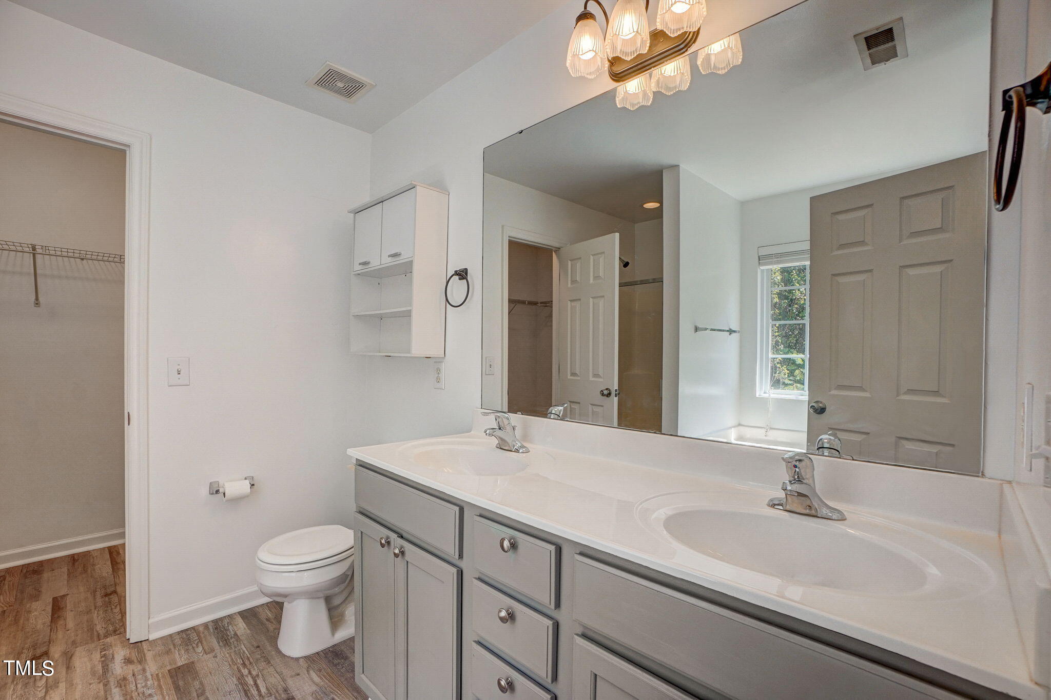 4239 Dalcross Road Raleigh, NC 27610 - Photo 19 of 33 Dalcross Rd-019
