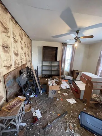 $10,000 | 2408 Stevens Avenue, Parsons, KS 67357