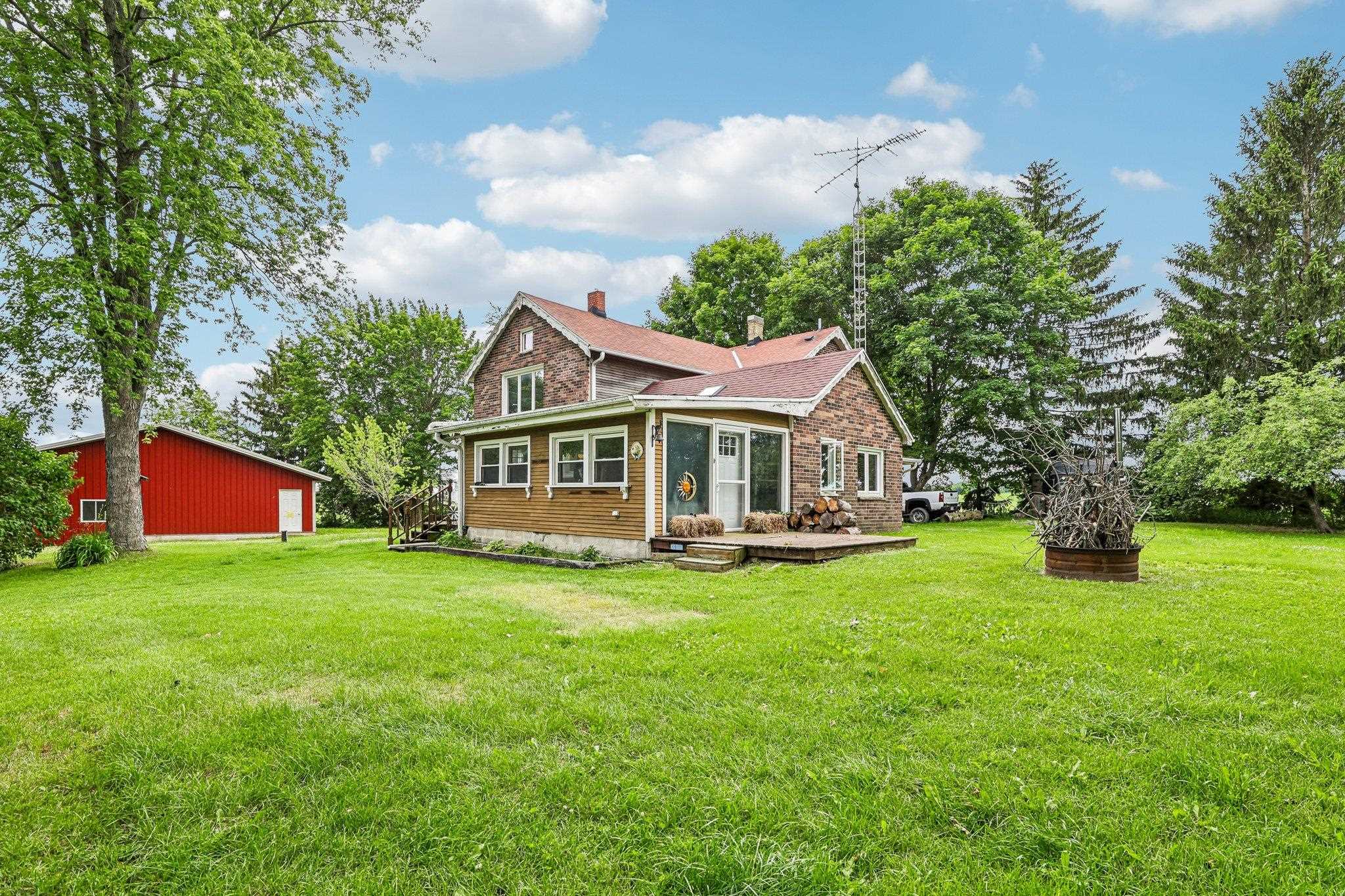 N2302 North Kohn Road Reeseville, WI 53579 - Photo 2 of 66