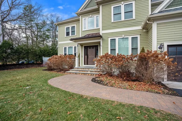 $2,400,000 | 5 Homsy Lane, Needham, MA 02494