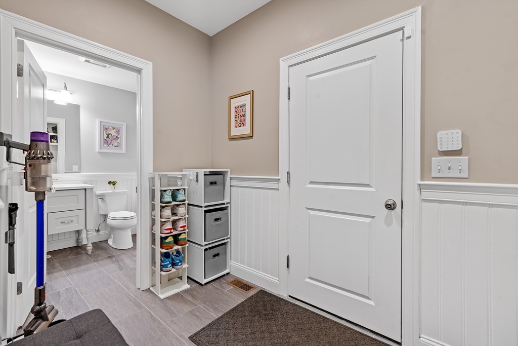 5 Homsy Lane Needham, MA 02494 - Photo 17 of 41