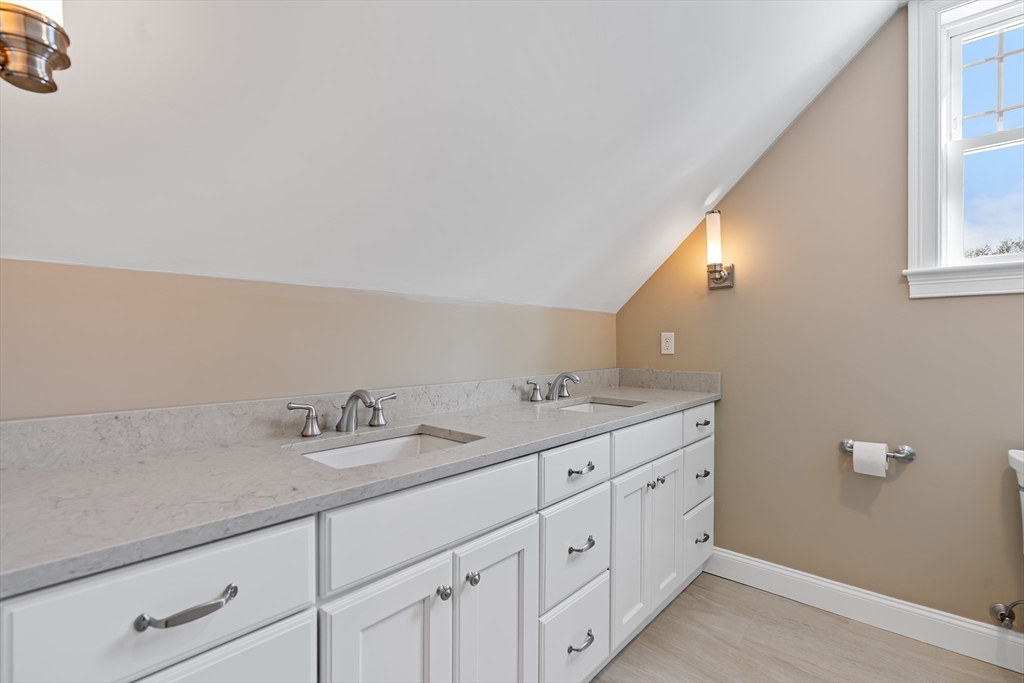 5 Homsy Lane Needham, MA 02494 - Photo 32 of 41