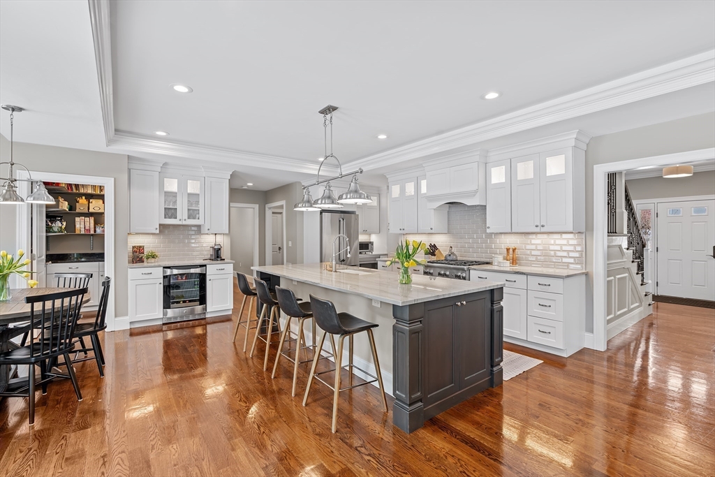 5 Homsy Lane Needham, MA 02494 - Photo 6 of 41