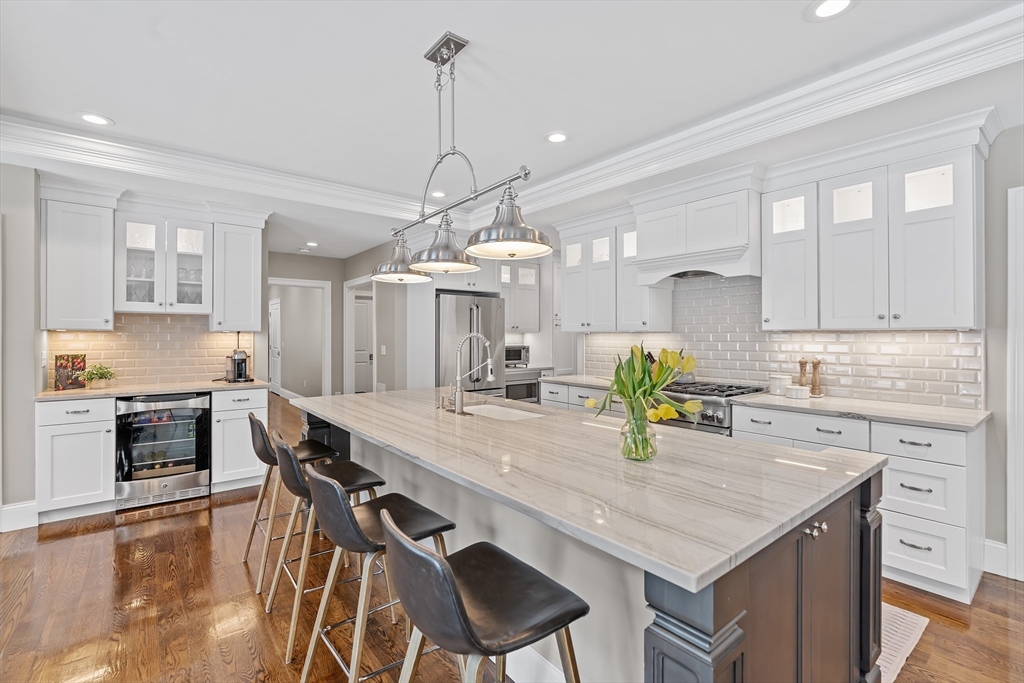 5 Homsy Lane Needham, MA 02494 - Photo 7 of 41