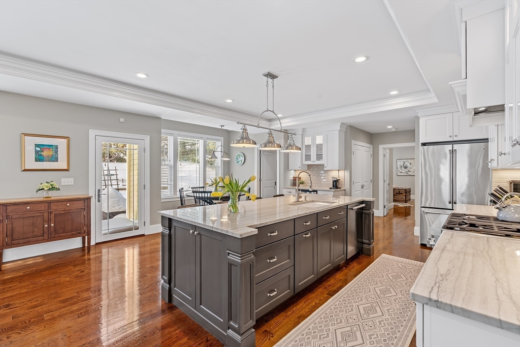 5 Homsy Lane Needham, MA 02494 - Photo 8 of 41