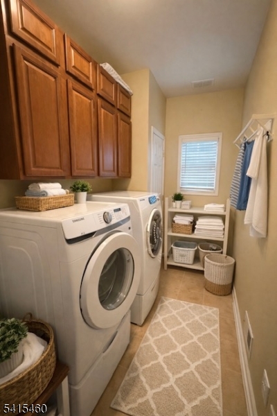 40 Helm's Mill Road Hackettstown, NJ 07840 - Photo 11 of 33 a utility room with dryer and washer
