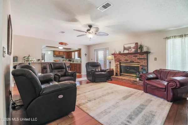 $359,900 | 9388 West Oaklawn Road, Biloxi, MS 39532