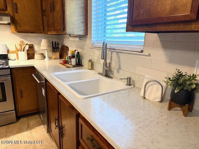 9388 West Oaklawn Road Biloxi, MS 39532 - Photo 14 of 37 IMG_6557