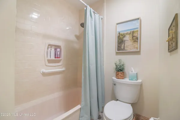 $359,900 | 9388 West Oaklawn Road, Biloxi, MS 39532