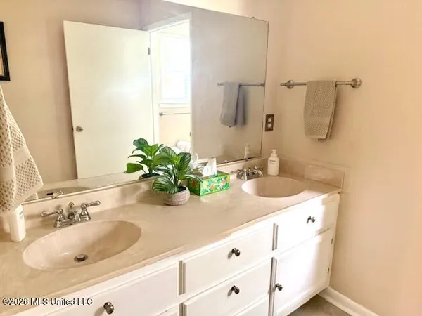 $359,900 | 9388 West Oaklawn Road, Biloxi, MS 39532