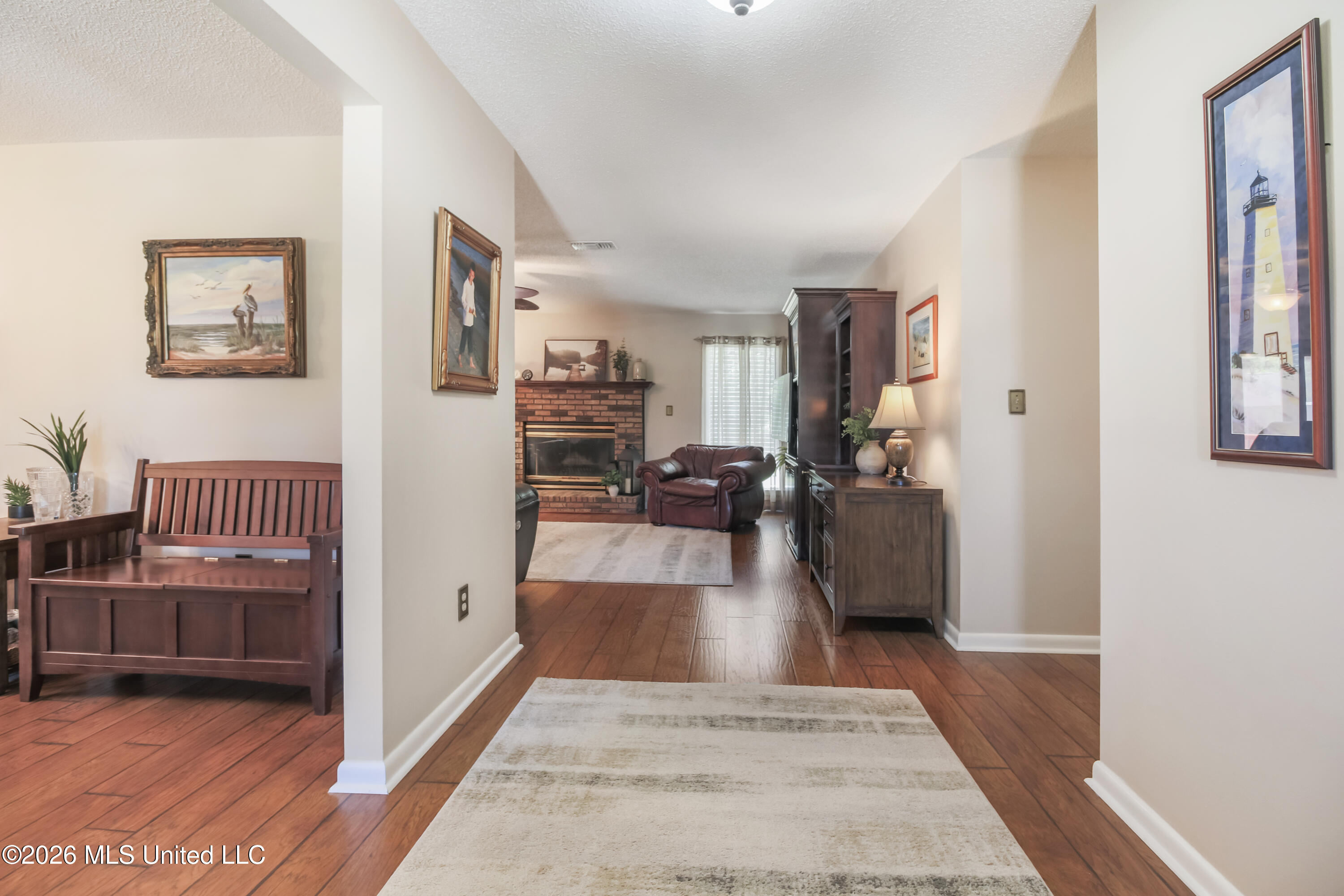 9388 West Oaklawn Road Biloxi, MS 39532 - Photo 6 of 37 IMG_8855