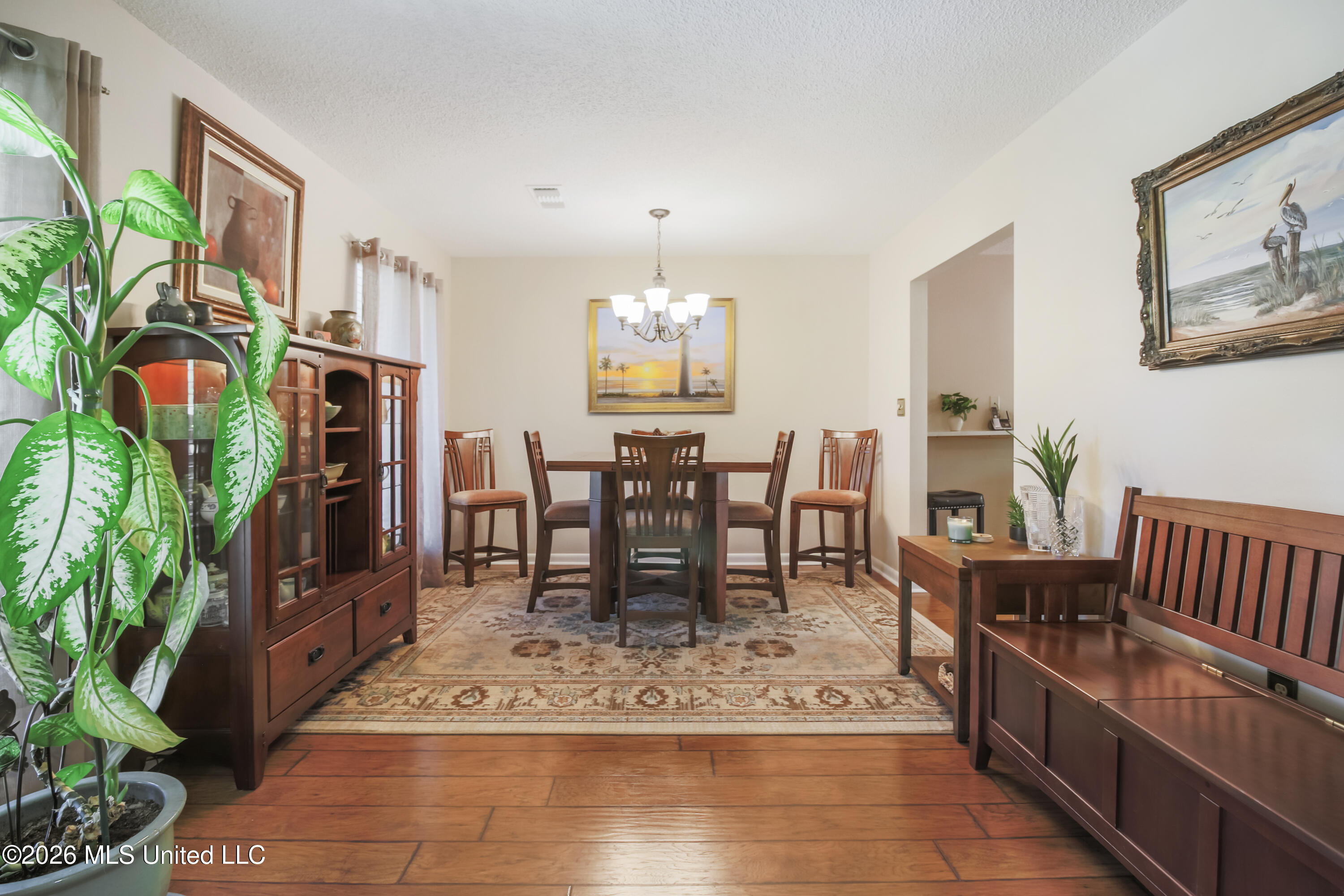 9388 West Oaklawn Road Biloxi, MS 39532 - Photo 7 of 37 IMG_8857