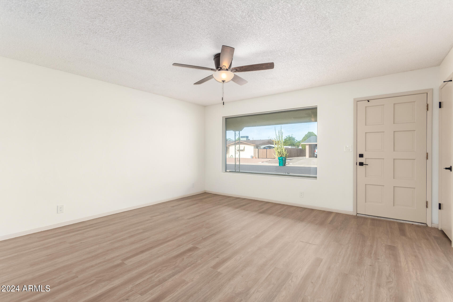 6029 East Decatur Street Mesa, AZ 85205 - Photo 7 of 32 08 - Decatur 6029