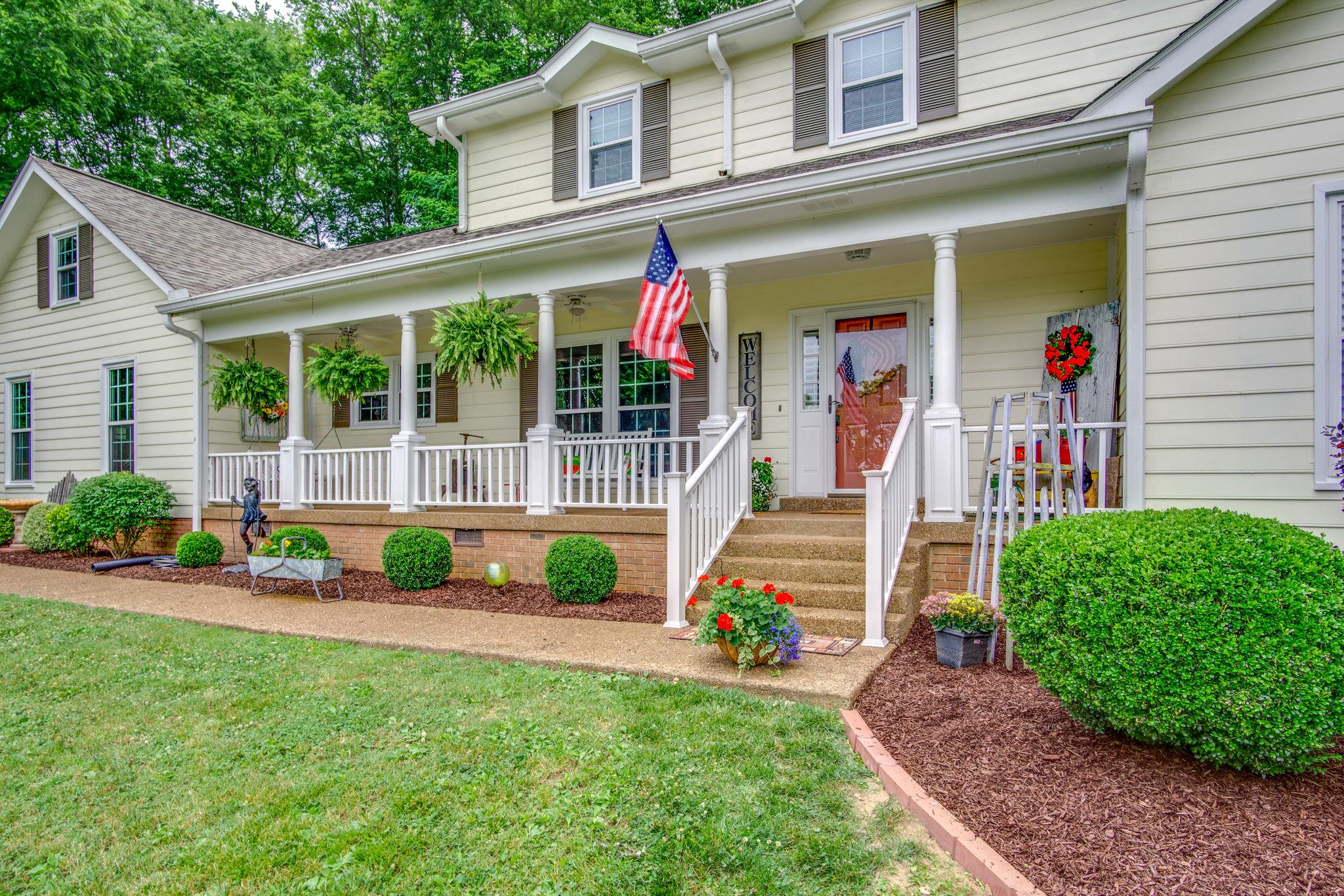 313 Stoneybrook Road Columbia, TN 38401 - Photo 1 of 30 Gallery Image 1