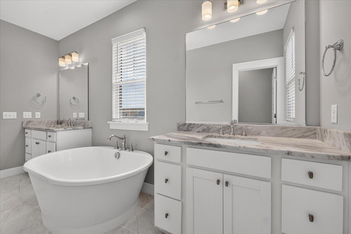 106 True Blue Loop Summerville, SC 29486 - Photo 20 of 45 Primary Bath