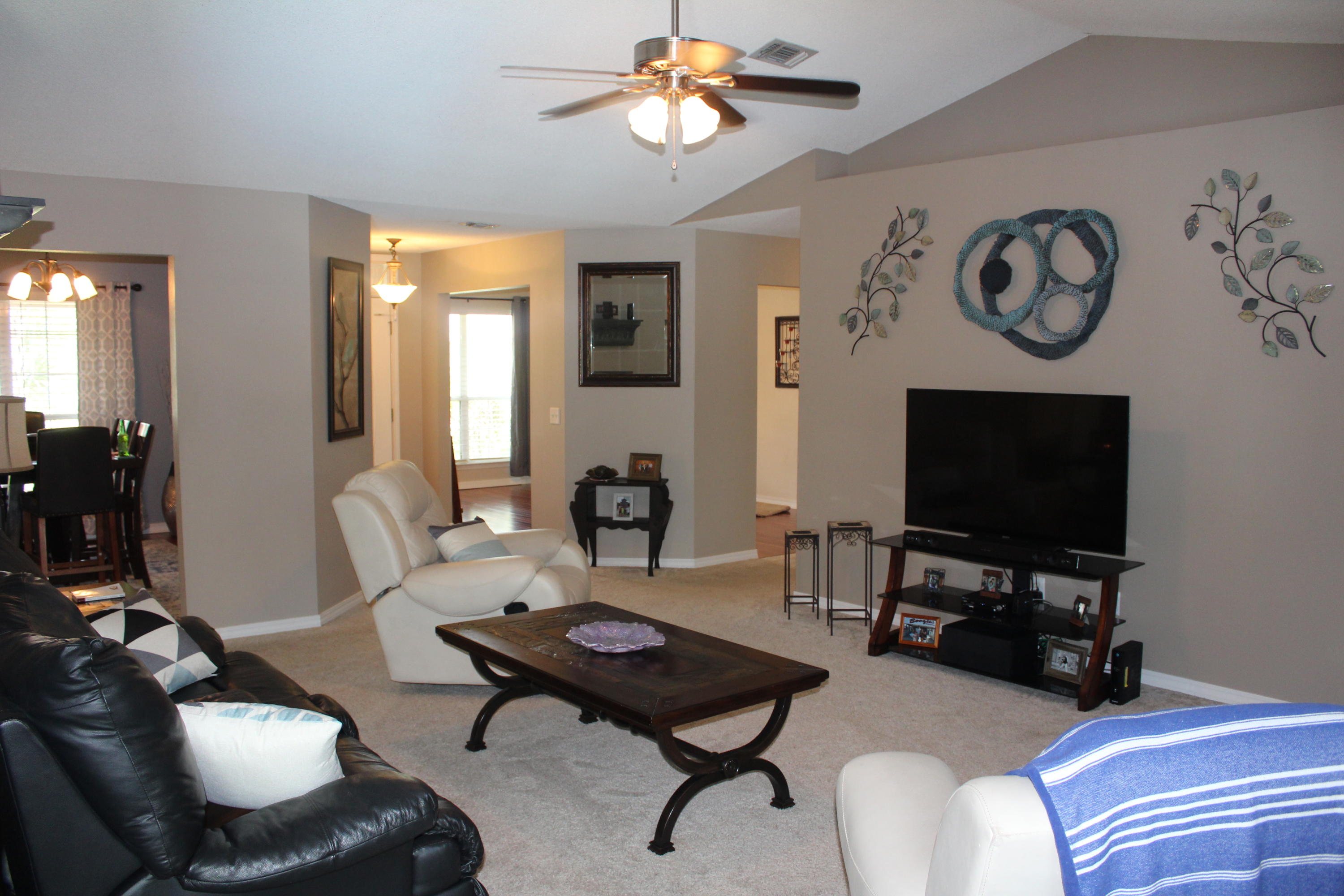2509 Crescent Road Navarre, FL 32566 - Photo 10 of 34