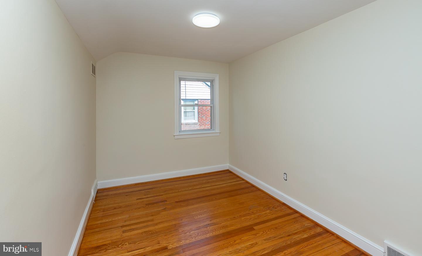 222 Pickwick Road Havertown, PA 19083 - Photo 31 of 39 an empty room with a window