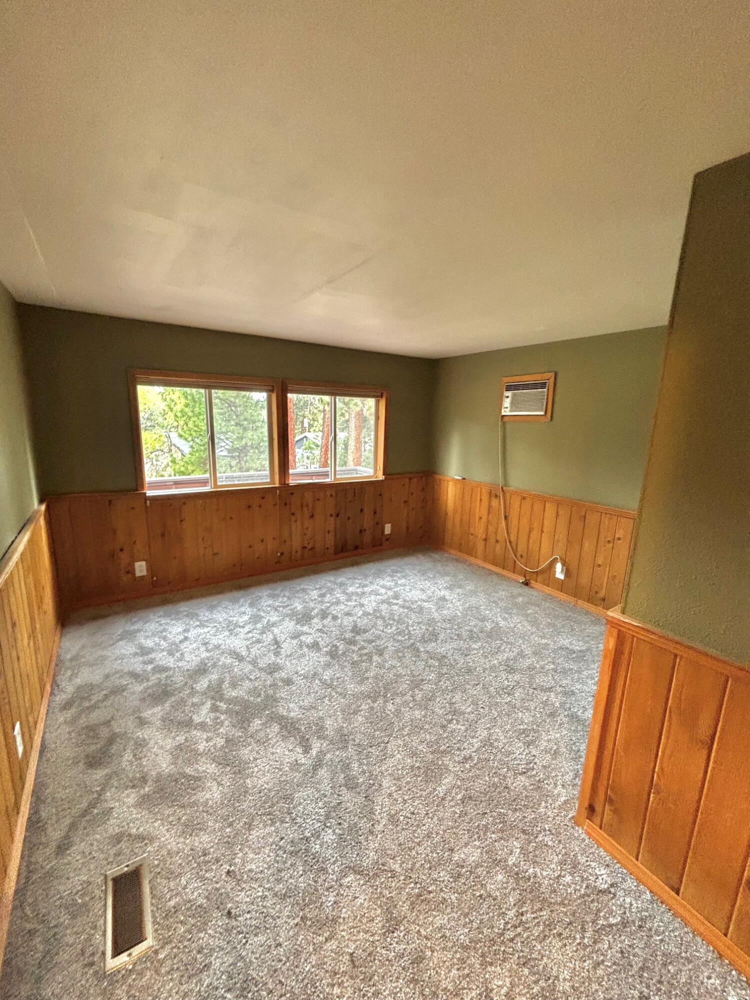 60217 Crater Road Bend, OR 97702 - Photo 13 of 28 13