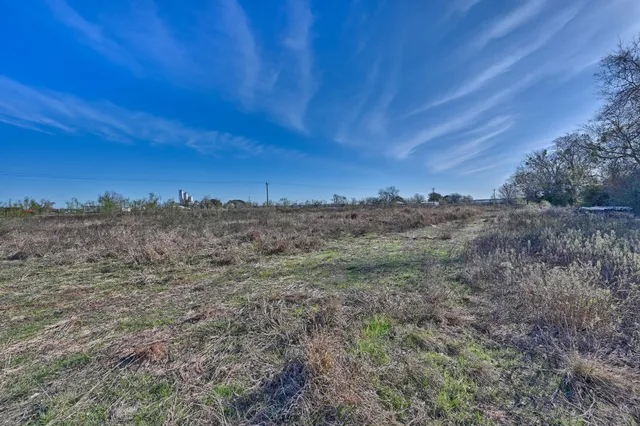 $195,000 | Tbd Old Plum Highway, West Point, TX 78963