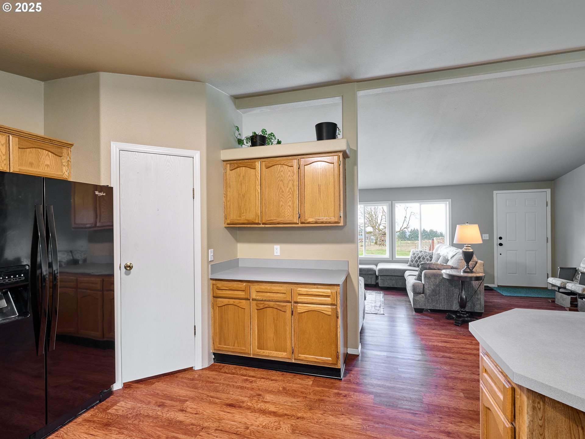 3701 Seminole Road Northeast Silverton, OR 97381 - Photo 11 of 47 Gallery Image 11