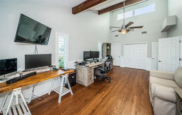 $2,975,000 | 297 1st Street West, St. Petersburg, FL 33715