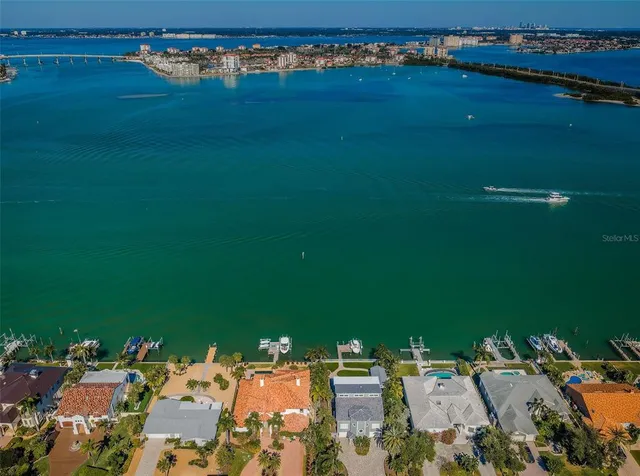 $2,975,000 | 297 1st Street West, St. Petersburg, FL 33715