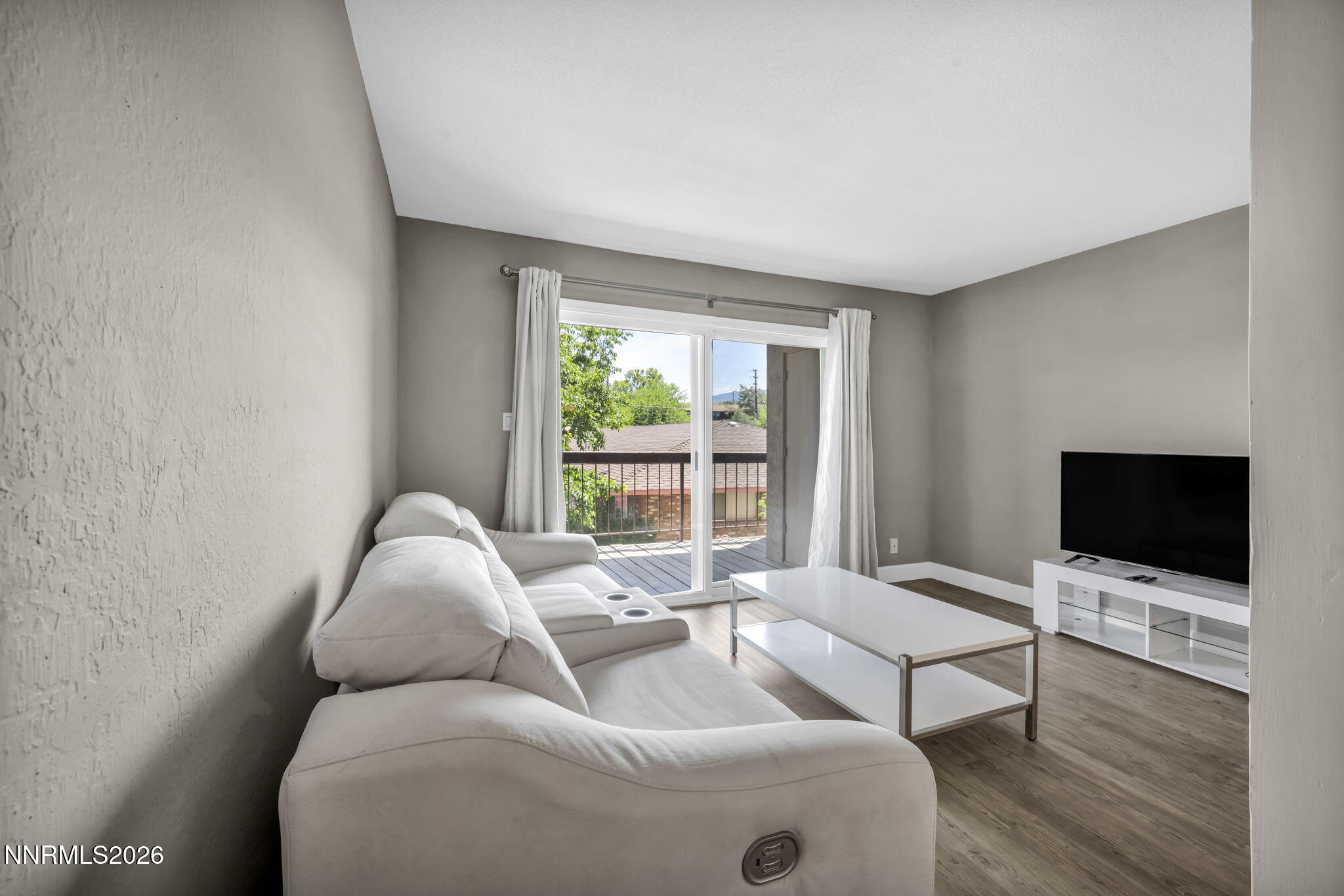 1000 Beck Drive, Unit 272 Reno, NV 89509 - Photo 6 of 52 21-web-or-mls-1000-beck-st-272