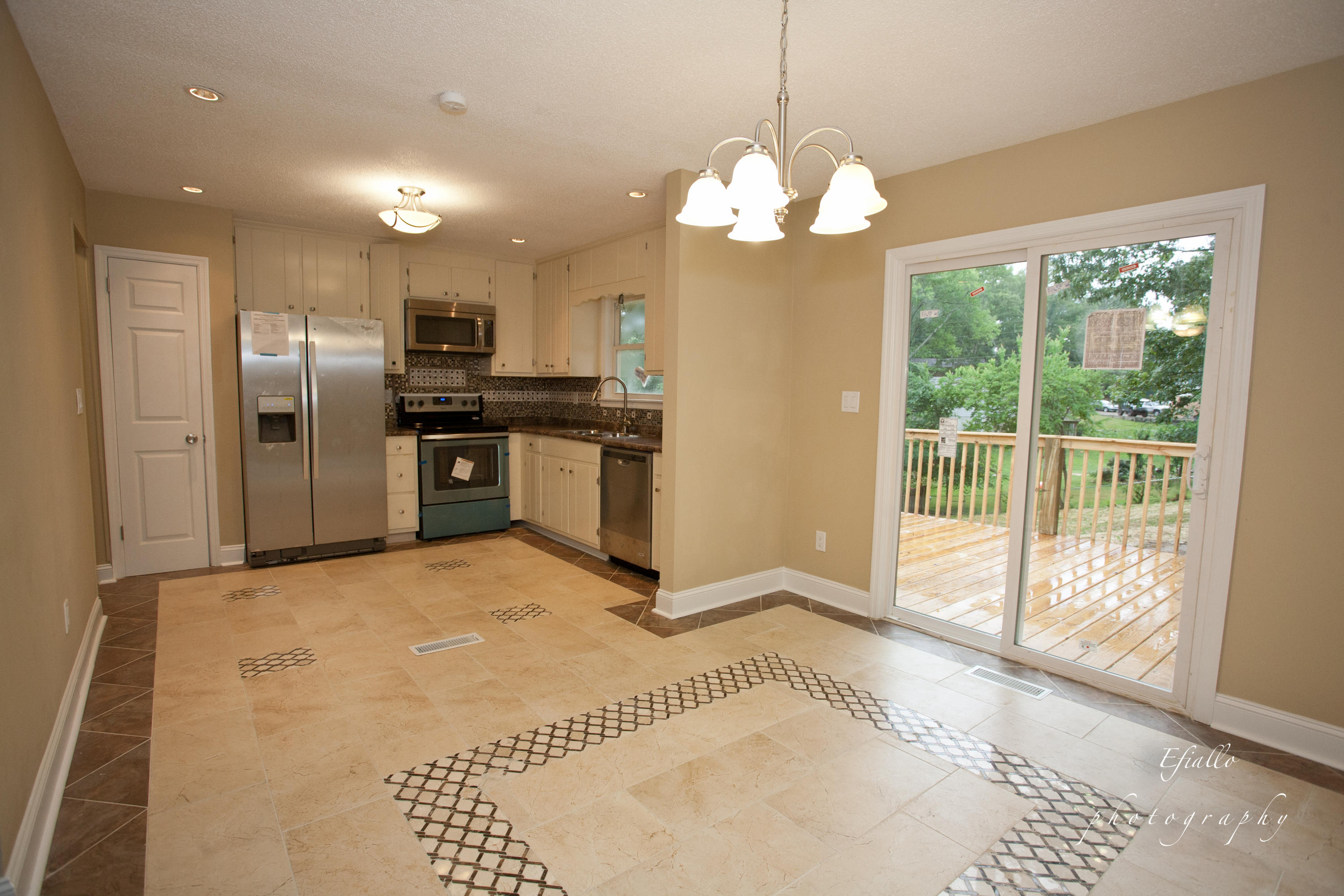 1454 Bowman Road Hixson, TN 37343 - Photo 22 of 58 Kitchen/Dining