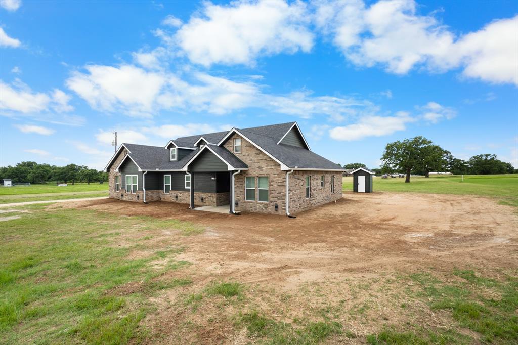 1446 Faulkner Road Sunset, TX 76270 - Photo 2 of 40