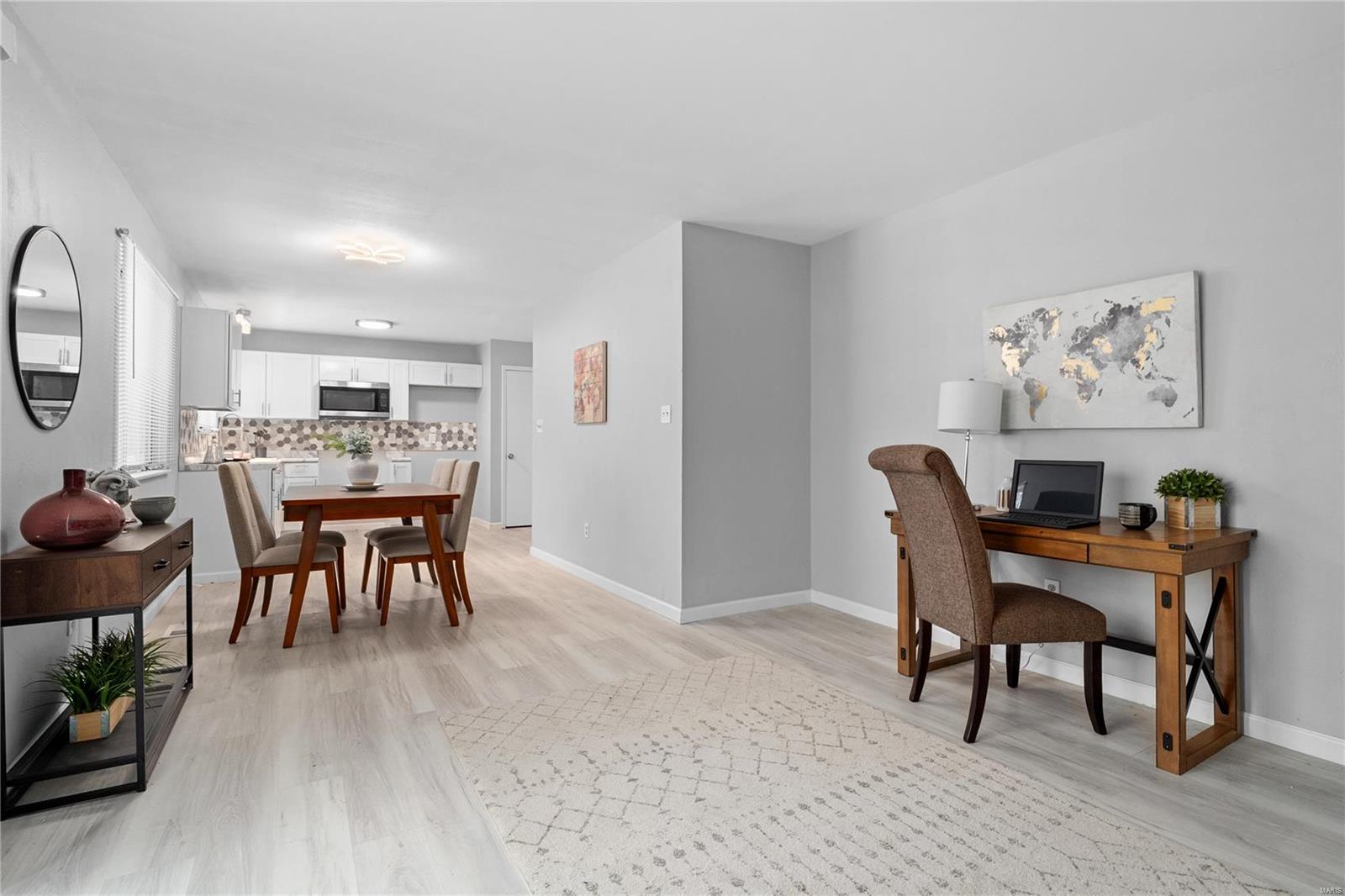 12322 Spanish Pond Road St. Louis, MO 63138 - Photo 8 of 34