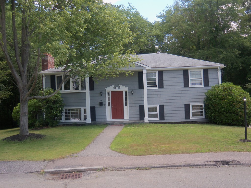 73 Standish Road Bellingham, MA 02019 - Photo 1 of 25 Gallery Image 1