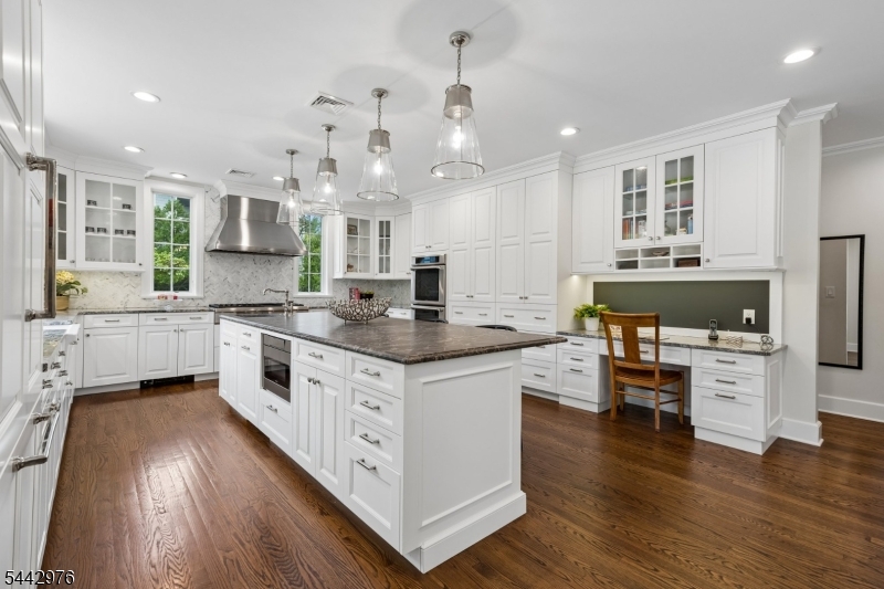 125 Stewart Road Short Hills, NJ 07078 - Photo 15 of 48