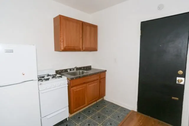 $1,125 | 5710 North Winthrop Avenue, Unit 105, Chicago, IL 60660