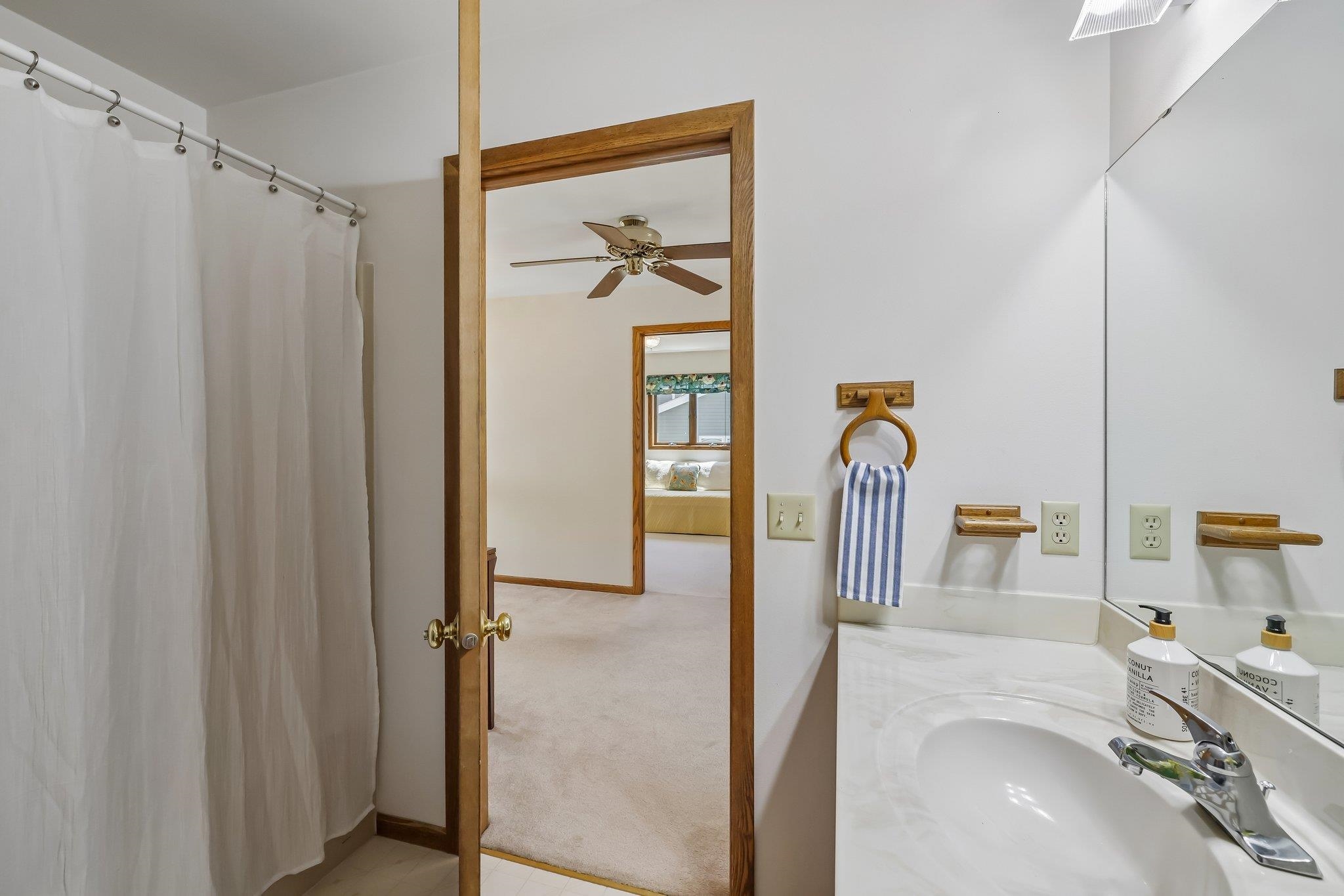 7100 Spring Hill Drive Middleton, WI 53562 - Photo 32 of 57